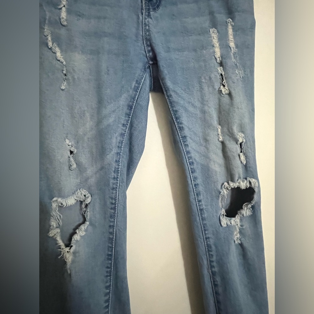 Light Blue Distressed Women's Jeans